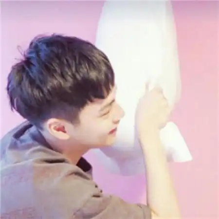 唯美小清新浪漫情侣头像大全爱情中认识一个人要靠缘分