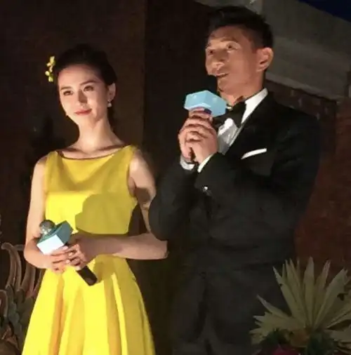 刘诗诗孕后首露面居然穿这个来艳压闺蜜