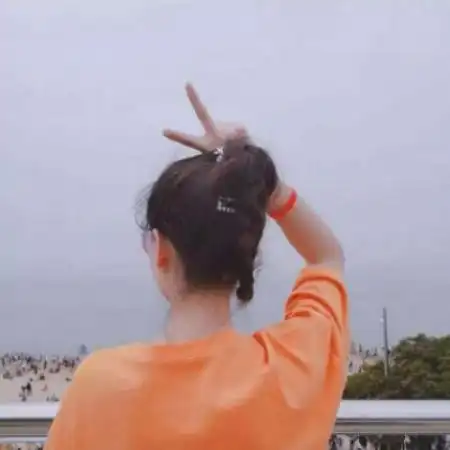 撩人超甜情头,一个人一张唯美好看的