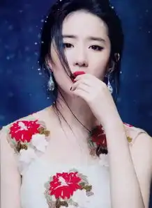 仙女刘亦菲化了这个妆,瞬间老十岁千万别再乱画了