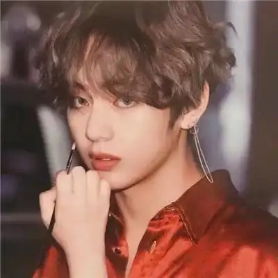 金泰亨我是阿米的男人,所以我不挑剔自己穿什么