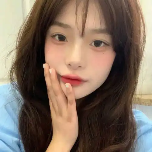 新的七月,一起换个头像叭