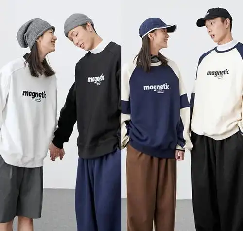 伊能静携老公出镜,穿彩虹衫配合秦昊塑情侣范,看不出相差10岁