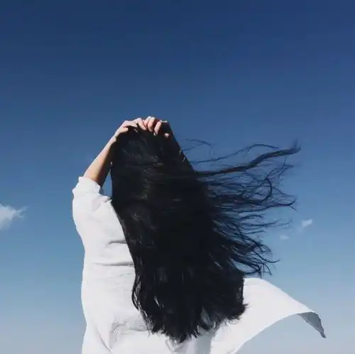 做人,少点心机,多点真心