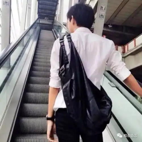 禁欲系男生白衬衫头像偏