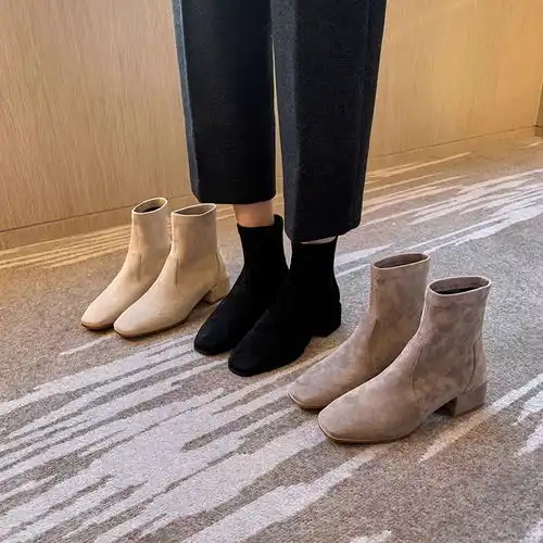 请问姐妹们买到过两百以内好穿的短靴吗