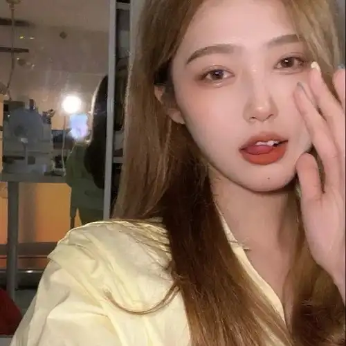 ins女生头像少女怀情总是诗