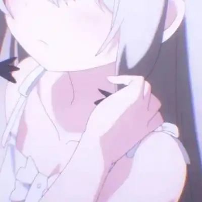 粉色系软萌的动漫女生头像