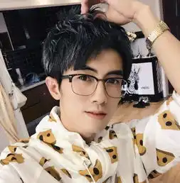 你来看看这个男主播可以用帅得掉渣形容不