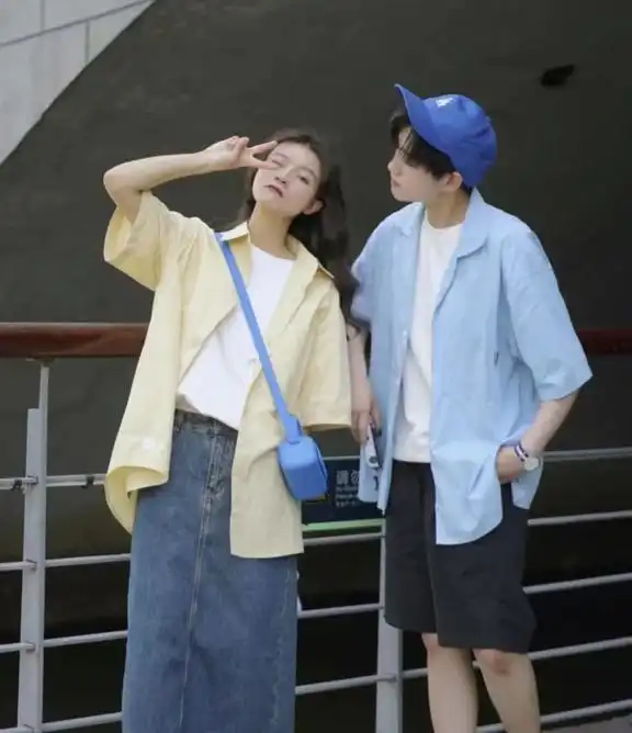 10套年轻男女们都喜欢的情侣穿搭好看的情侣装夏季