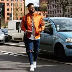 男生秋天橙色衣服怎么搭配