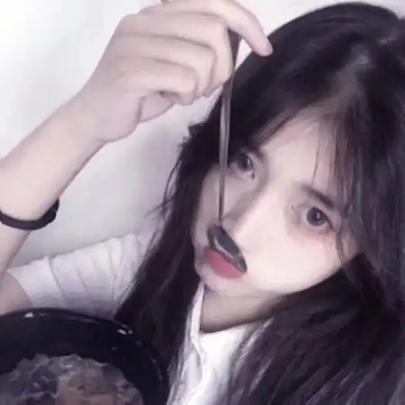 好看的qq女生头像,长发女生让自己变得更漂亮了