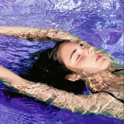 适合周末发的文案,周末好时光,简单文艺句子