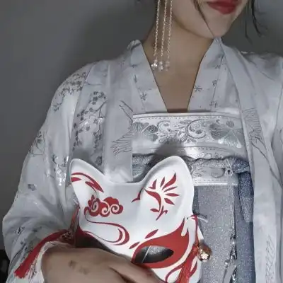 温柔古风部位女头迈向光明之路注定荆棘丛生