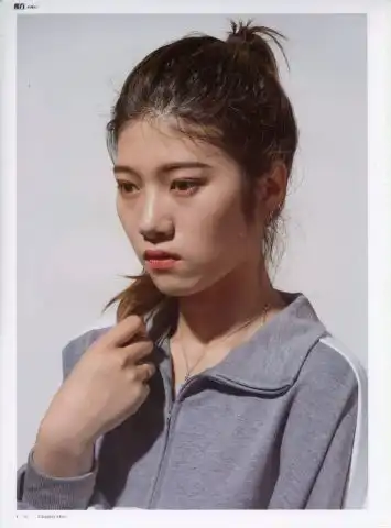 头像照片素材女青年女老年