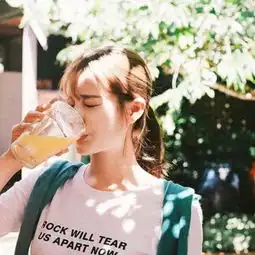 非主流萌系女生微信头像2018精选为什么一见到你心就痛