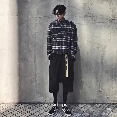 男生不要乱穿衣,今年流行个性外套运动裤,妹子超爱帅炸天