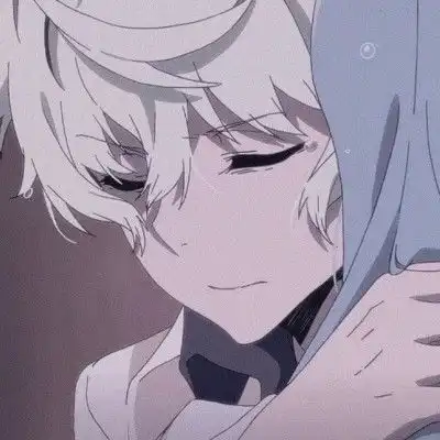 情侣头像原来你的偏爱就是我的救赎