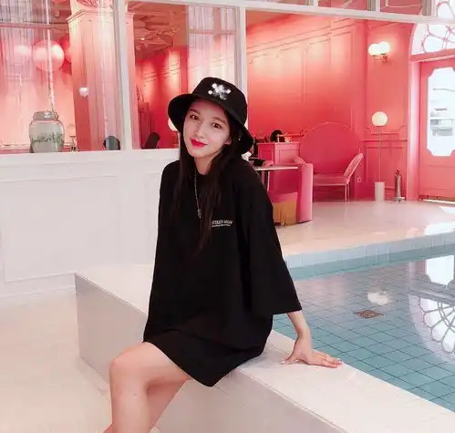 你微笑时很美程潇高甜私服穿搭满满的甜美少女风格
