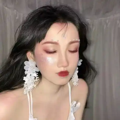 ins精选优质敲可爱女生头像我已被图3征服了,小仙女们呢