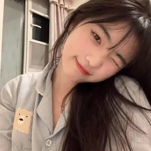 开心的头像女头