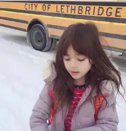 这个小女孩叫什么名字