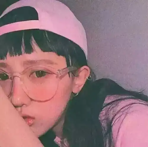 戴眼镜大头胖子头像