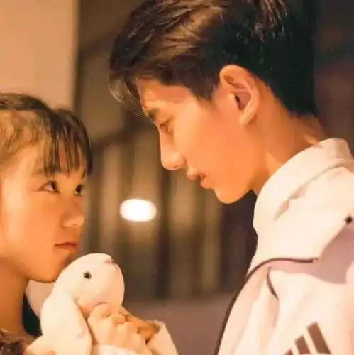 情侣头像橙色系一男一女