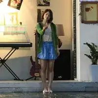 韩系一男一女情侣头像