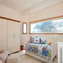 米色91120平米二居室浪漫暖色系欧式风格儿童房效果图