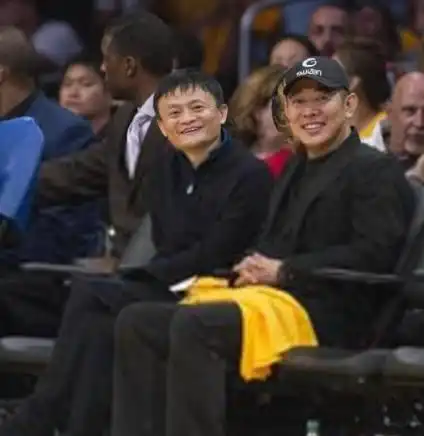 马云拍功守道,能让隐退多年的李连杰复出,可见关系不一般