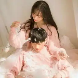 头像其实长得丑并没有什么好丢脸的,丢了也没人要