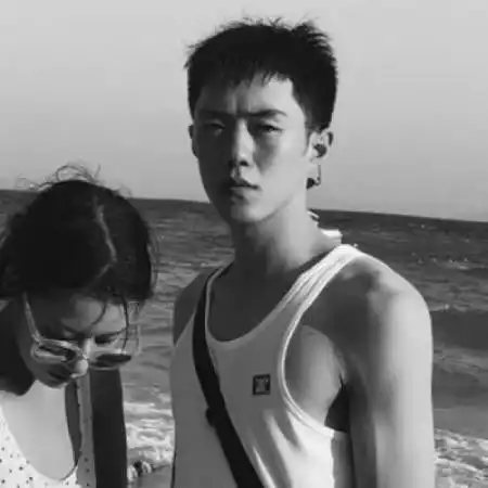 白色系列头像男头像高清