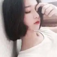 少女系头像背影短发