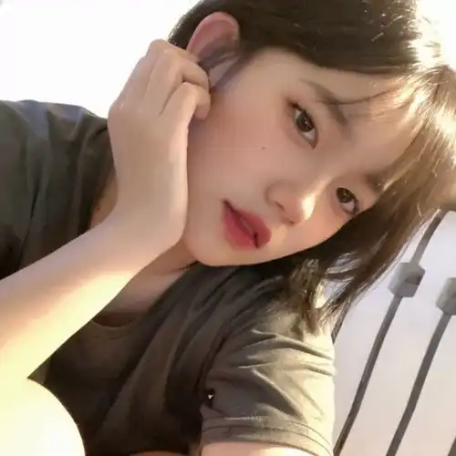 女生头像被爱的人都是有感觉的