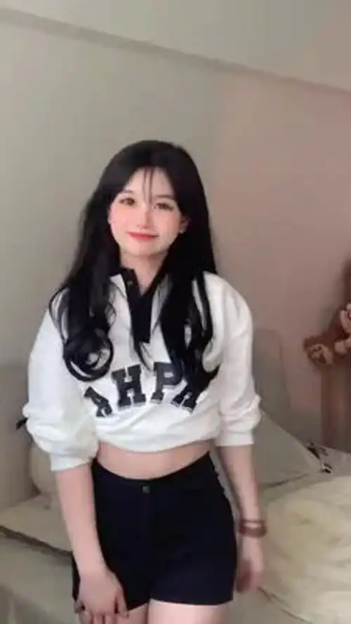 夏天要到啦甜系女孩