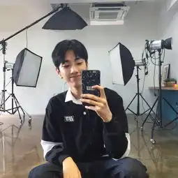 daisy妤故男生头像男头韩系