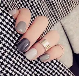 灰色美甲系列拉近你我距离