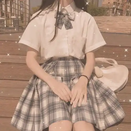 仙女系不露脸女生头像虽未穿渡星河万顷,但还是有幸与你相识