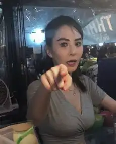 抖音泰国水果西施火了,看完组图网友西施不是谁都能当了