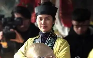 她是中国最漂亮的女道士,有脸蛋有才华