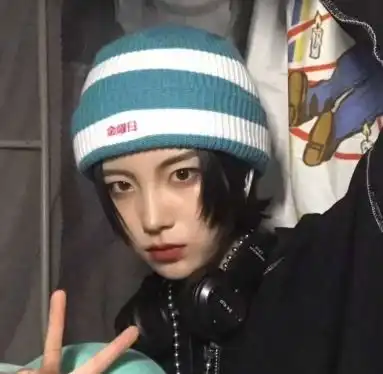 丧系头像女不露脸王源