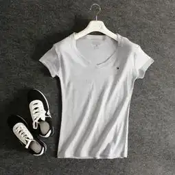 批发15春新款原单女装纯棉t恤v领短袖弹力修身百搭纯色刺绣简约