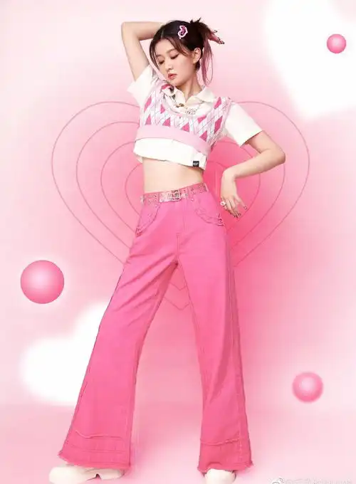 乔欣美图,粉色系公主,灵动优雅,娇俏可人