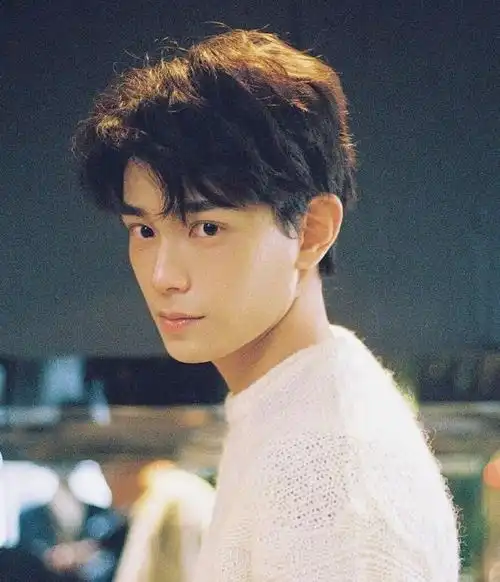 六月男友丁禹兮上线啦或许这就是理想中的日系美少年穿搭