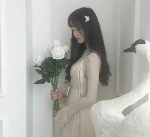 文艺头像女生动漫图片宋