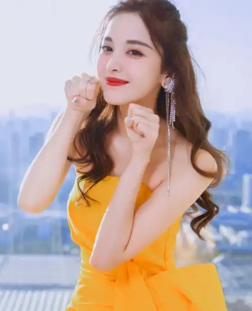 张翰娜扎分手后罕同台,张翰却是牵的她网友芒果台在搞事情