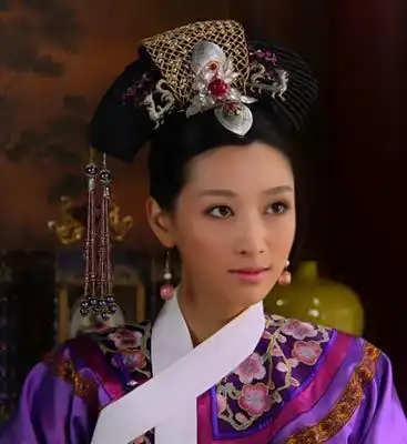 甄嬛传开播十年主演现状孙俪稳坐国剧女一号宝座,热依扎逆风翻盘