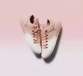 小白鞋过时了早着呢