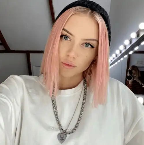 2020秋冬最火的三个系列发型